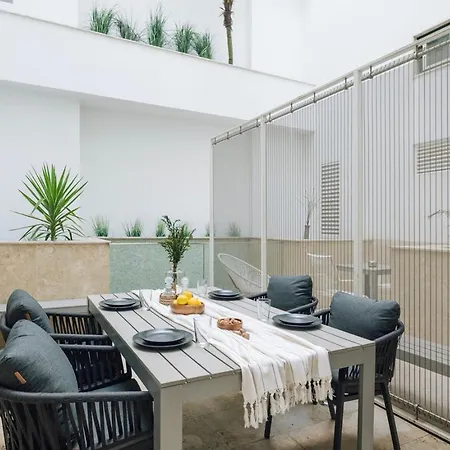 Lubrense - 2 Bedrooms And Terrace In Chiado * Lizbona