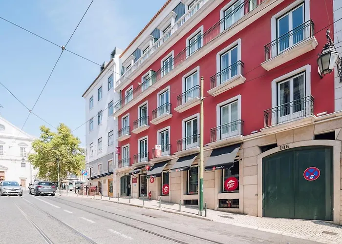 Lubrense - 2 Bedrooms And Terrace In Chiado شقة Lisboa