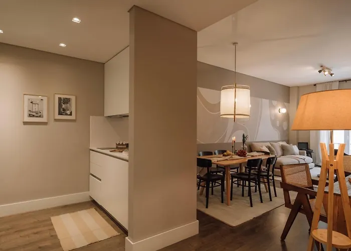 شقة Lubrense - 2 Bedrooms And Terrace In Chiado Lisboa